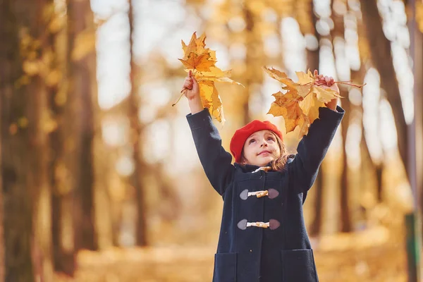 Red Beret Cute Positive Little Girl Have Fun Autumn Park — Stock Photo, Image