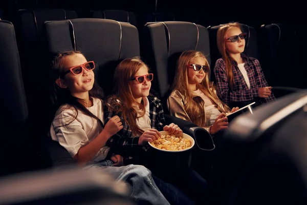 Having Fun Group Kids Sitting Cinema Watching Movie Together — Stock Photo, Image