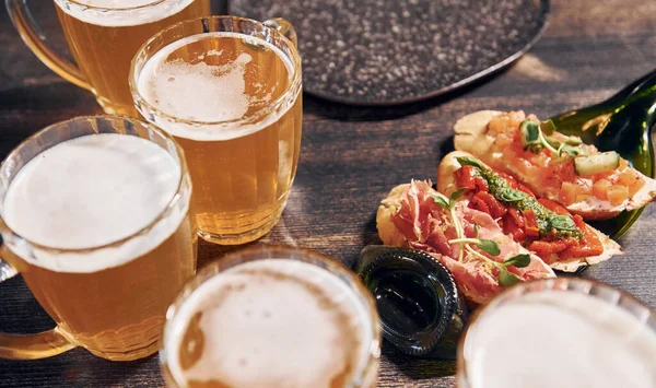 Close View Food Beer Table — Stock Photo, Image