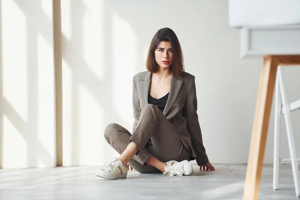 Sits Floor Young Woman Formal Clothes Indoors Conception Style — Stock Photo, Image