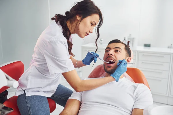 Man Visiting Dentist Clinic Conception Stomatology — Stock Photo, Image