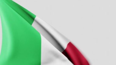 İtalyan bayrağı ağır çekimde dalgalanıyor