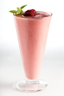 taze ve soğuk kokteyl