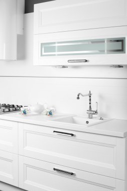 parlak yeni Avrupa mutfağı