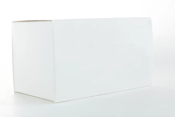 Paquete de papper sobre fondo blanco —  Fotos de Stock