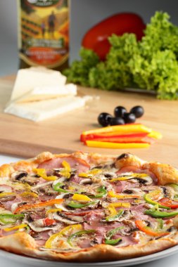 sıcak pizza ve lezzetli pizza