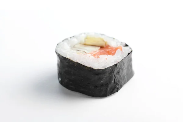 Sushi na bílém pozadí — Stock fotografie