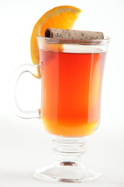 beyaz zemin üzerine taze kokteyl