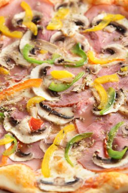 sıcak ve lezzetli İtalyan pizza