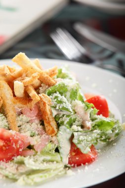 lezzetli sebze salatası