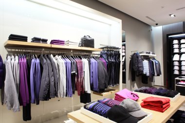 modern ve moda giyim mağazası