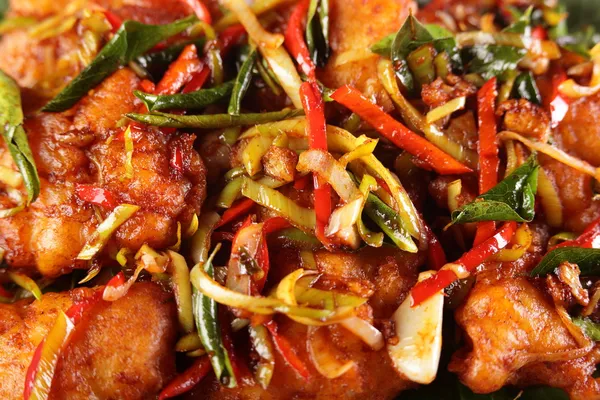 Smaczne i gorące chińskie jedzenie — Zdjęcie stockowe