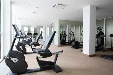 windows çok parlak spor salonu