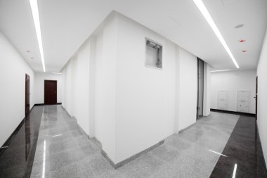 Beyaz yepyeni iç ofis