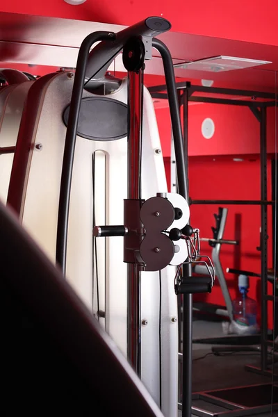 Gimnasio luminoso con muchas ventanas —  Fotos de Stock