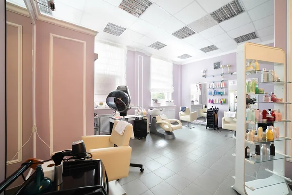 Čisté Evropské vlasy salon — Stock fotografie
