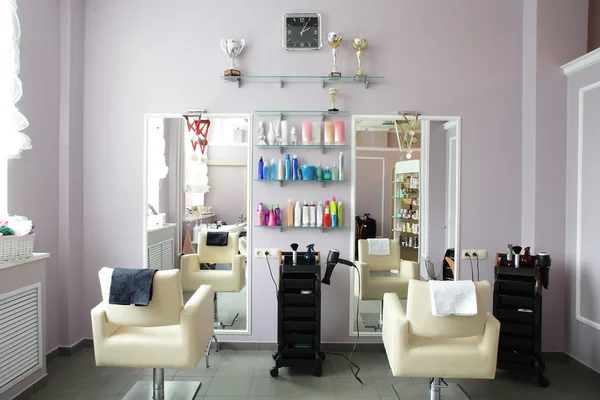 Clean european hair salon — Stock Photo, Image