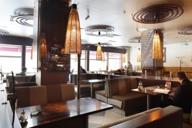 modern restoran güzel iç