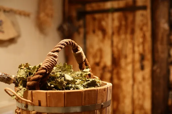 Interior da sauna de madeira russa — Fotografia de Stock