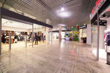 Avrupa alışveriş merkezi mağazaları ile iç