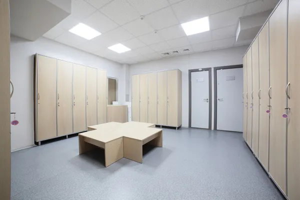 Interieur van een locker of kleedkamer — Stockfoto