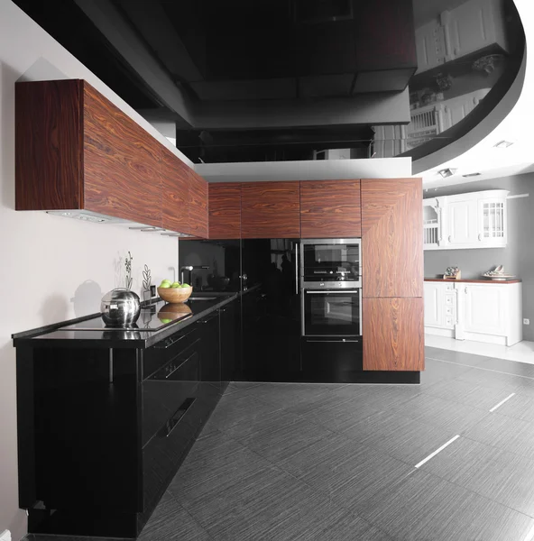 Interior da cozinha europeia moderna — Fotografia de Stock