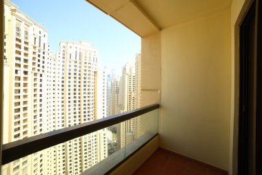 Dubai şehir merkezinde güzel bir şehir görünümü