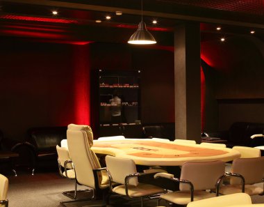 karanlık ve gözde casino ile tablolar