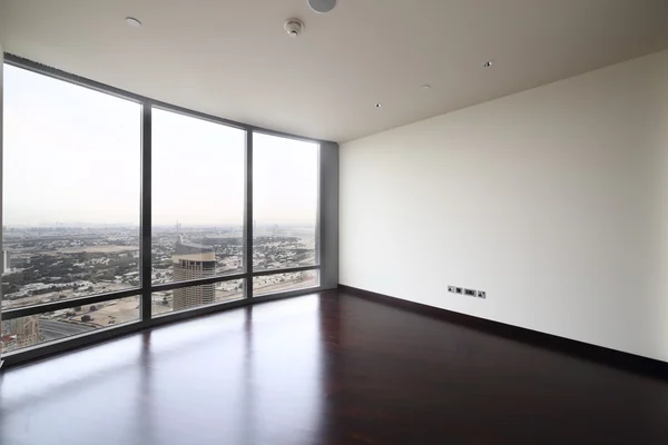 Intérieur de la chambre vide lumineuse — Photo