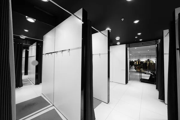 Interior of dressing room at cloth store — Stock Photo, Image