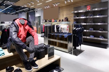 yeni iç kumaş mağazası