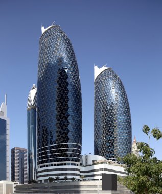 Dubai şehir merkezinde güzel bir şehir görünümü