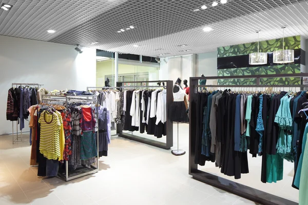 Brandnew interno del negozio di stoffa — Foto Stock