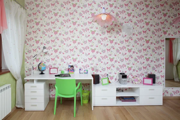 Kleurrijk interieur van kinderkamer — Stockfoto