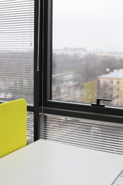 Beyaz yepyeni iç ofis