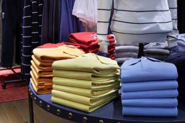 yeni iç kumaş mağazası