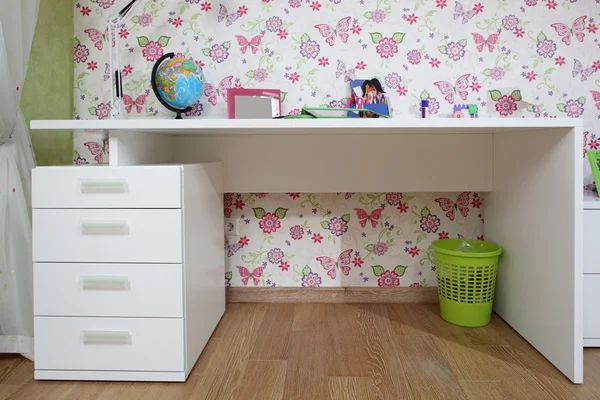 Kleurrijk interieur van kinderkamer — Stockfoto