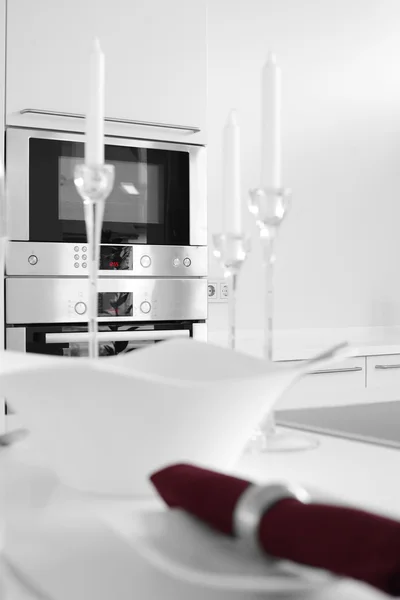 現代のヨーロッパのキッチンのインテリア — ストック写真