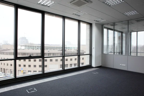 Novo interior branco do escritório — Fotografia de Stock