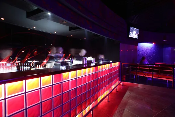 Bellissimo interno del night club europeo — Foto Stock