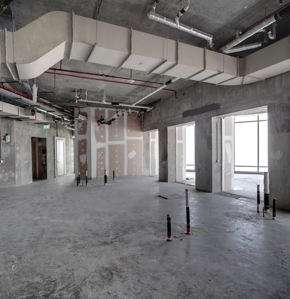 Interior de concreto bruto no topo do Dubai — Fotografia de Stock