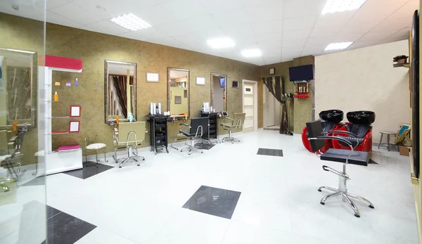 Interieur van moderne beauty salon — Stockfoto