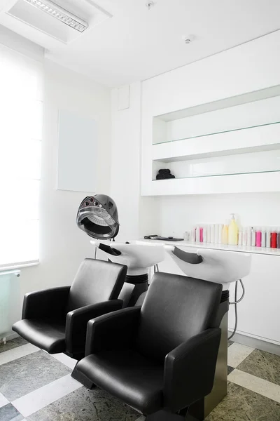 Interior of modern beauty salon — Stock Photo, Image