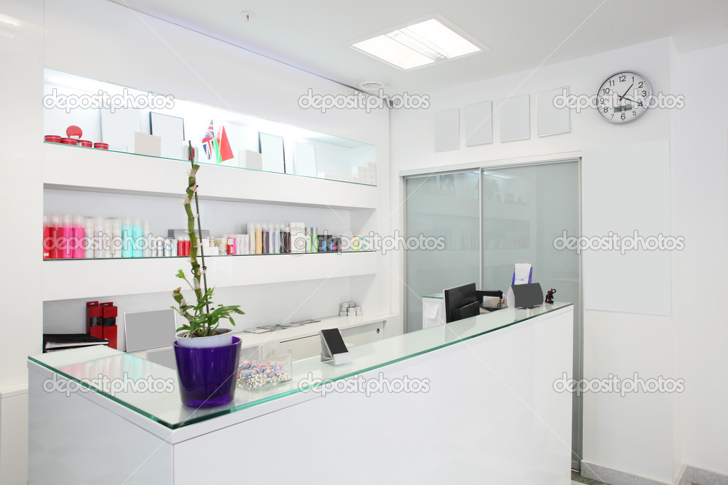 Interieur Des Modernen Beauty Salon Stockfoto C Fiphoto