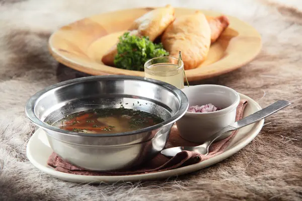 Russian hot soup with bread and home alcohol — Stock Photo, Image