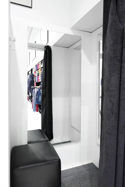 Interior of dressing room at cloth store — Stock Photo, Image