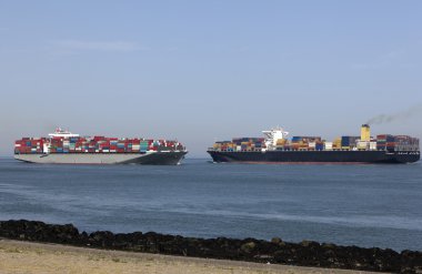 Containerships