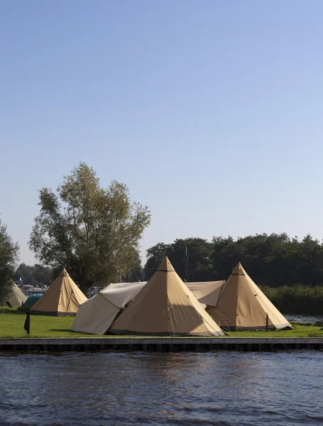 Namioty Tipi — Zdjęcie stockowe