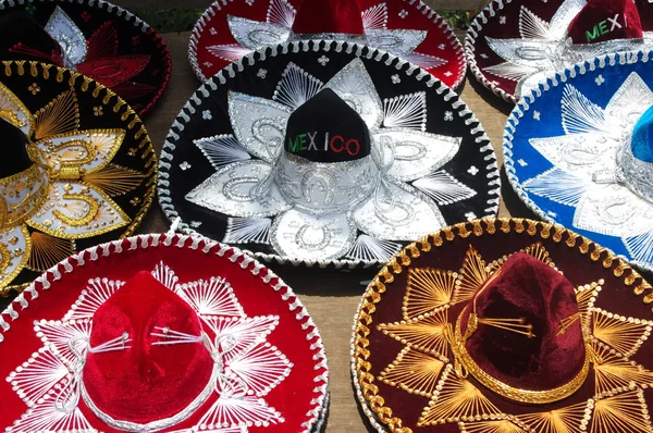 Meksikalı sombreros — Stok fotoğraf