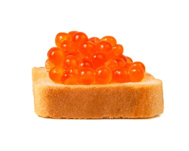 Kırmızı havyarlı küçük tost. Beyaz tenli lezzetli yemekler.